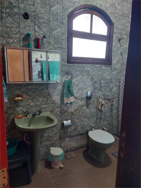 Casa à venda com 2 quartos, sendo 1 suíte,  em Vila Muriqui, Mangaratiba, RJ