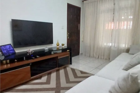 Casa à venda com 3 quartos, sendo 1 suíte, em Vila Rica, São Paulo, SP