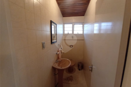 Casa à venda com 4 quartos, sendo 3 suítes,  no Centro, Itapetininga, SP