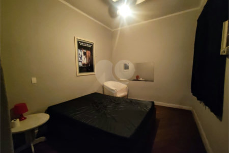 Sobrado à venda com 3 quartos, sendo 1 suíte, em Vila Pompéia, São Paulo, SP