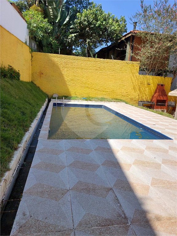 Sobrado à venda com 11 quartos, sendo 4 suítes, em Jardim Morumbi, São Paulo, SP