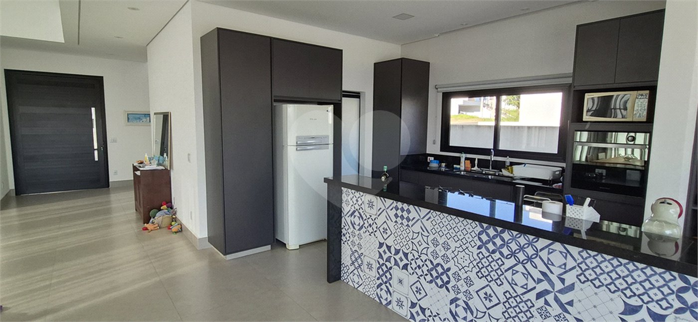 Casa à venda com 3 suítes no condomínio Residencialsaint Paul, Itu - SP