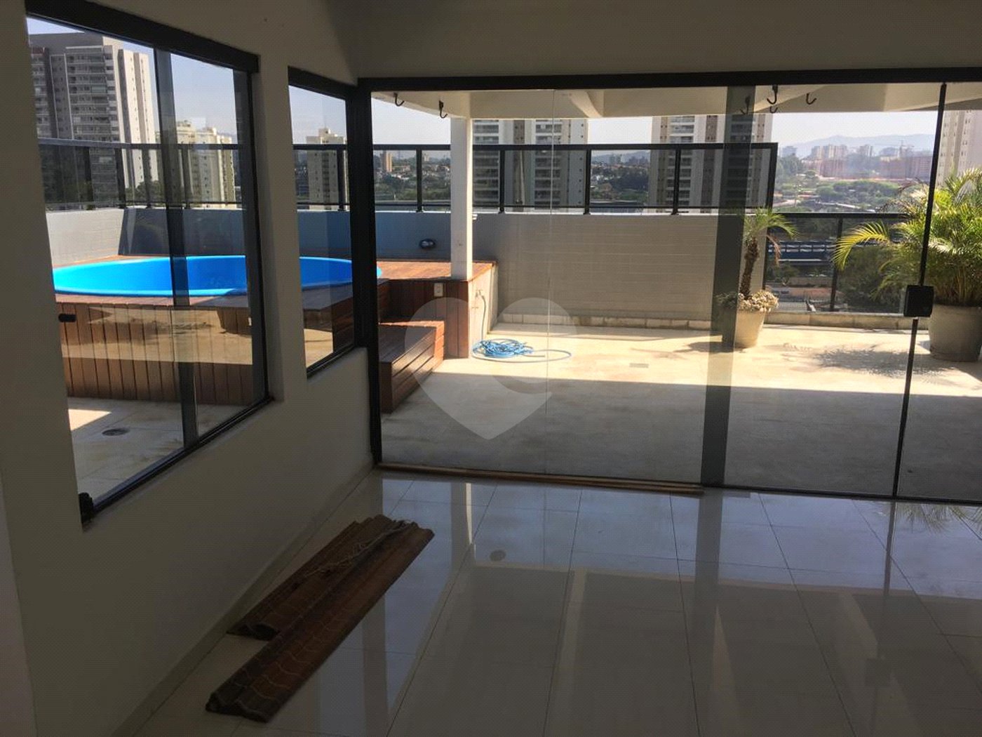 Cobertura à venda com 3 quartos, sendo 2 suítes, em Bela Aliança, São Paulo, SP