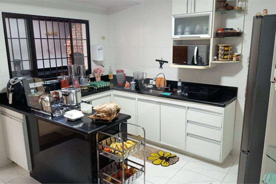 Casa à venda com 4 quartos, sendo 1 suíte,  em Cangaíba, São Paulo, SP