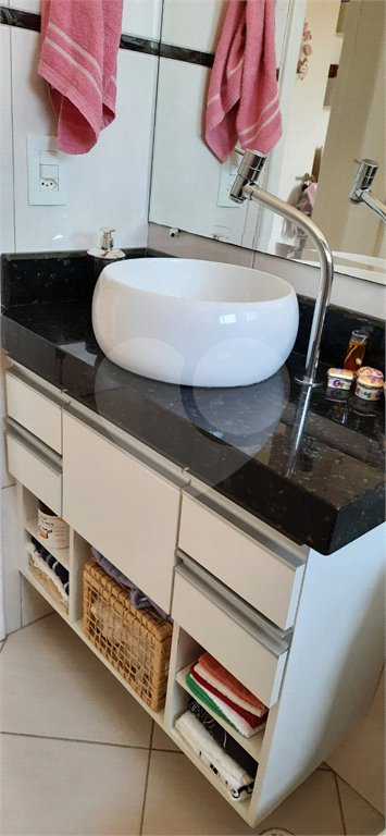 Apartamento à venda com 3 quartos, sendo 1 suíte,  em Vila Pagano, Valinhos, SP