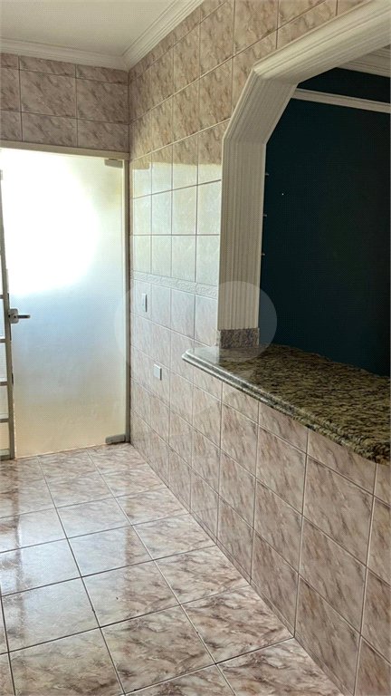 Apartamento à venda com 3 quartos em Cidade Líder, São Paulo, SP