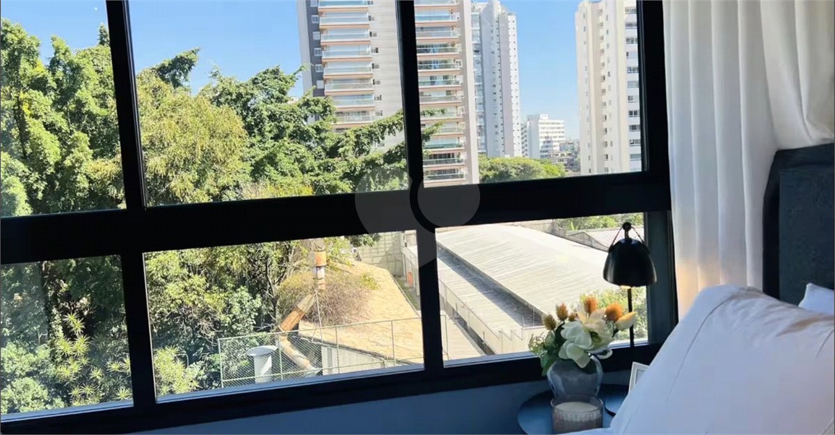 Apartamento para alugar com 2 quartos, sendo 1 suíte,  em Pinheiros, São Paulo, SP