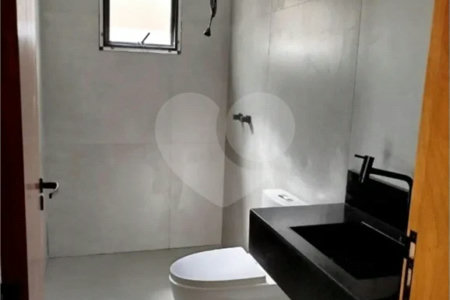 Casa à venda com 3 quartos, sendo 2 suítes, no condomínio Terra Caxambu, Jundiaí - SP