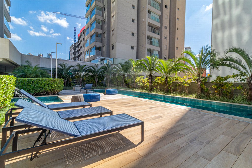 Apartamento à venda com 3 quartos, sendo 1 suíte, em Granja Julieta, São Paulo, SP