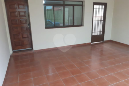 Casa à venda com 2 quartos em Vila Galvão, Guarulhos, SP