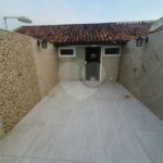 Casa à venda com 3 quartos, sendo 1 suíte, em Ogiva, Cabo Frio, RJ