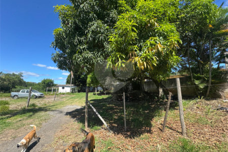 Área de Terra à venda com 1 quarto em Capivari, Louveira, SP