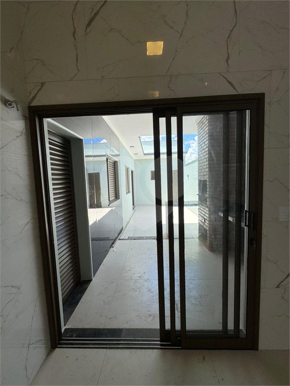 Casa à venda com 3 quartos, sendo 1 suíte, em Jardim Bom Sucesso, Indaiatuba, SP
