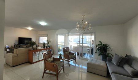 Apartamento para alugar com 4 quartos, sendo 3 suítes,  em Lapa, São Paulo, SP