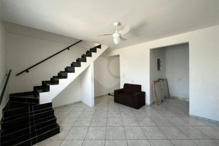 Casa à venda com 4 quartos, sendo 2 suítes, em Nova Cerejeira, Atibaia, SP