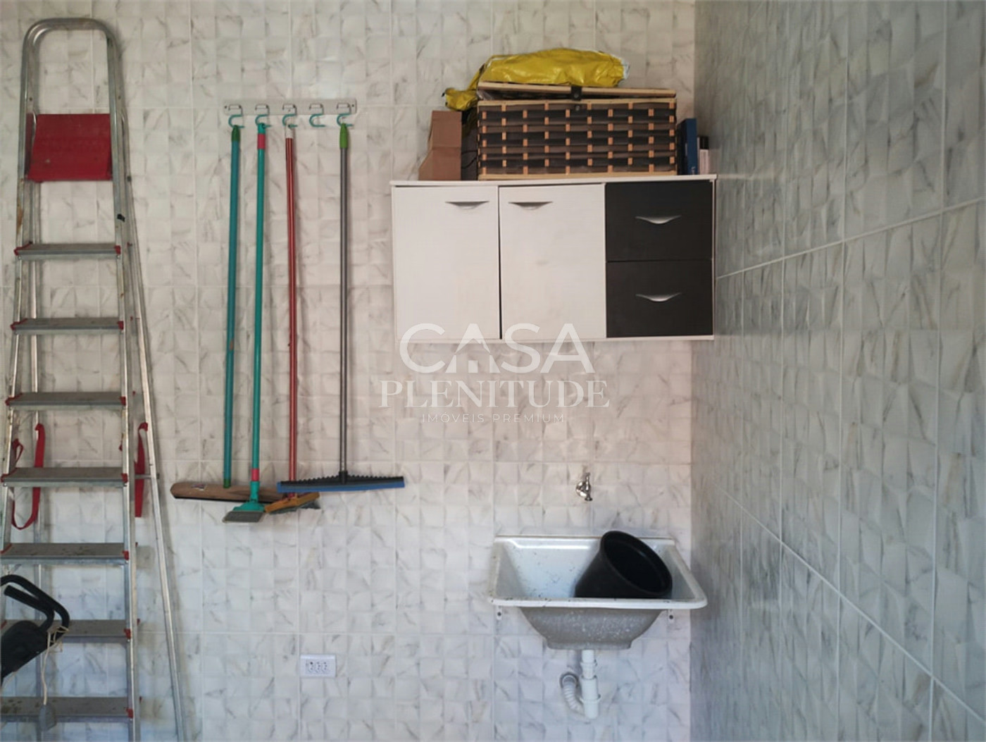 Chácara à venda com 3 quartos, sendo 1 suíte,  em Parque Reserva Fazenda Imperial, Sorocaba, SP