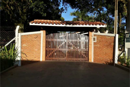 Chácara à venda com 3 quartos, sendo 1 suíte,  em Lago Azul, Araçoiaba da Serra, SP