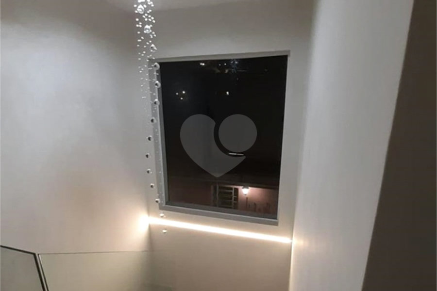 Sobrado à venda com 4 quartos, sendo 3 suítes,  em Tremembé, São Paulo, SP