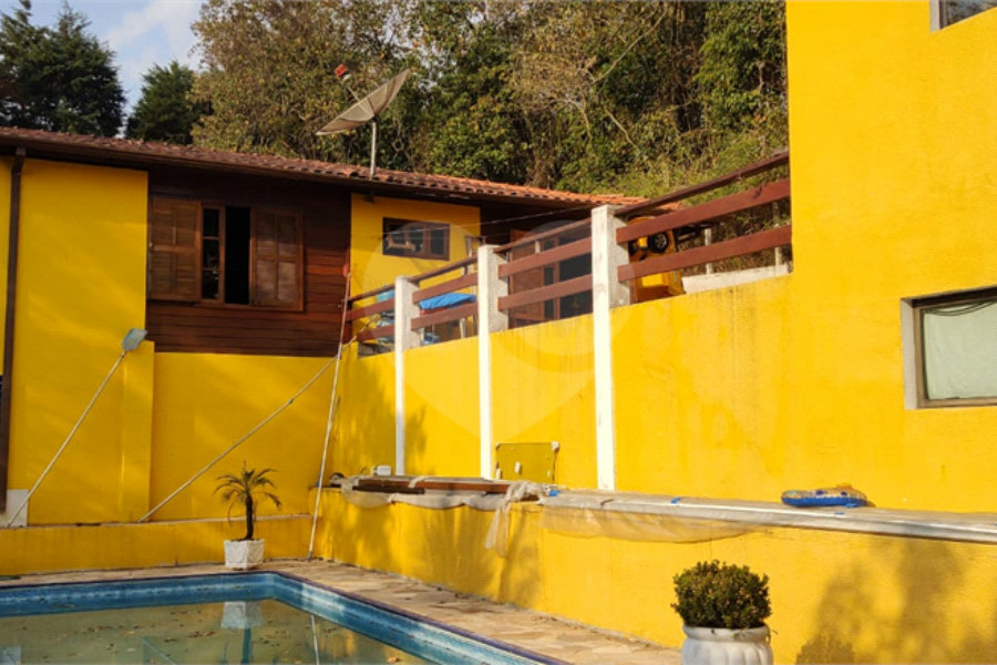 Casa à venda com 4 quartos, sendo 1 suíte, em Serra da Cantareira, Mairiporã, SP