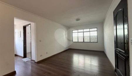 Sobrado à venda com 3 quartos em Horto Florestal, São Paulo, SP