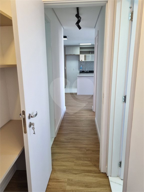 Apartamento à venda com 2 quartos, sendo 1 suíte, em Santo Amaro, São Paulo, SP