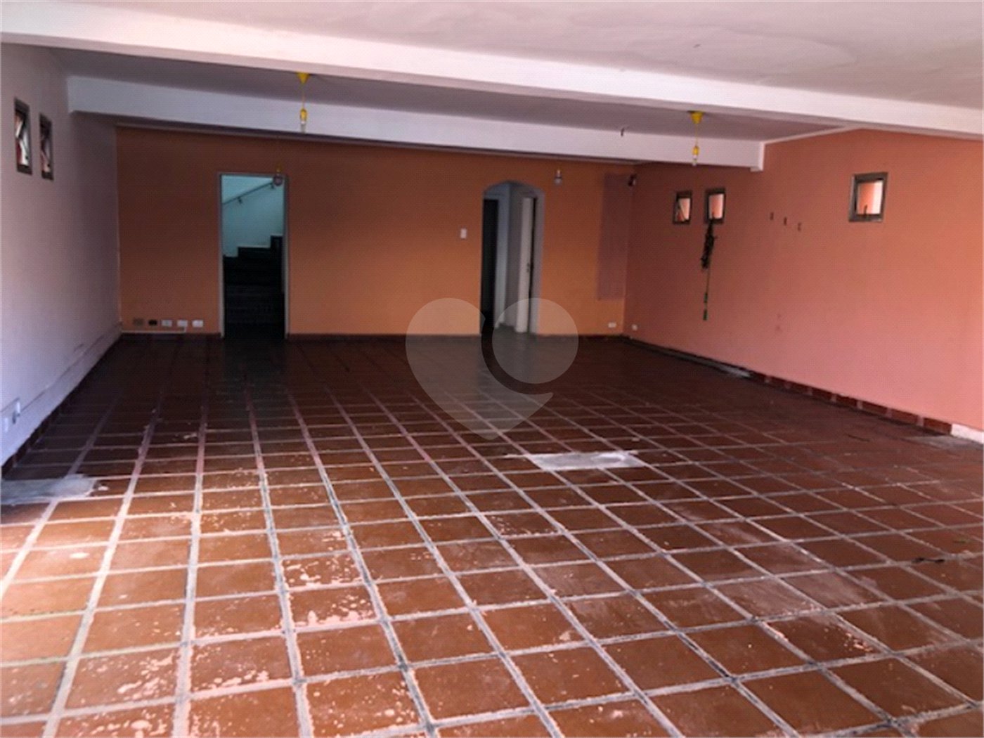 Casa à venda com 4 quartos, sendo 2 suítes,  em Jardim Leonor, São Paulo, SP