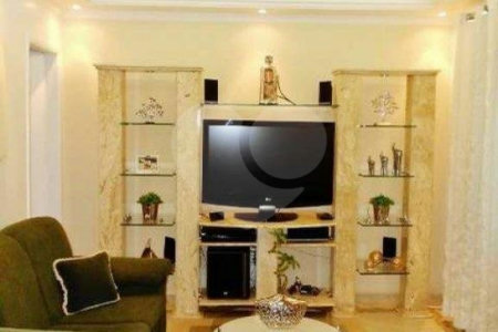 Casa à venda com 3 quartos, sendo 1 suíte, no condomínio Villaggio Di Firenze, São Paulo - SP
