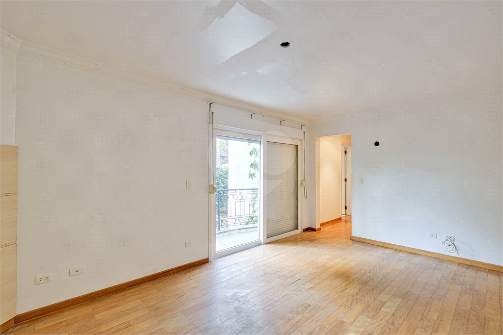 Casa à venda com 4 suítes no condomínio Solar Andaluz, São Paulo - SP