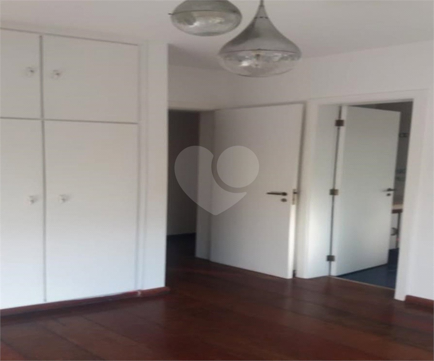 Apartamento à venda com 4 quartos, sendo 3 suítes,  em Vila Andrade, São Paulo, SP