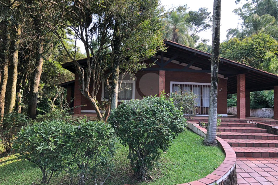 Casa à venda com 3 quartos, sendo 1 suíte,  em Serra da Cantareira, Mairiporã, SP