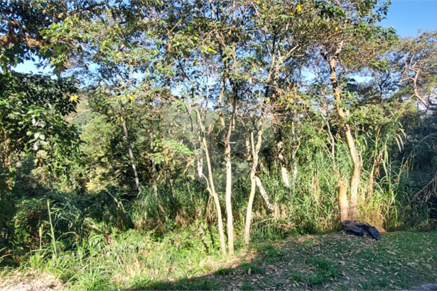Terreno à venda no condomínio Alpes da Cantareira, Mairiporã - SP