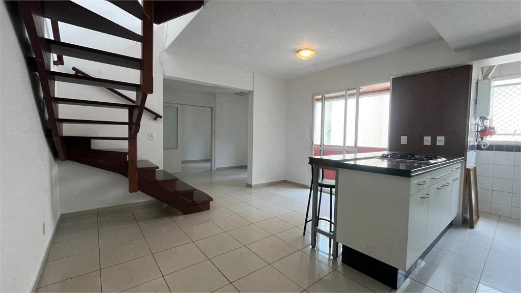 Cobertura à venda com 3 quartos, sendo 2 suítes, em Vila Ipojuca, São Paulo, SP