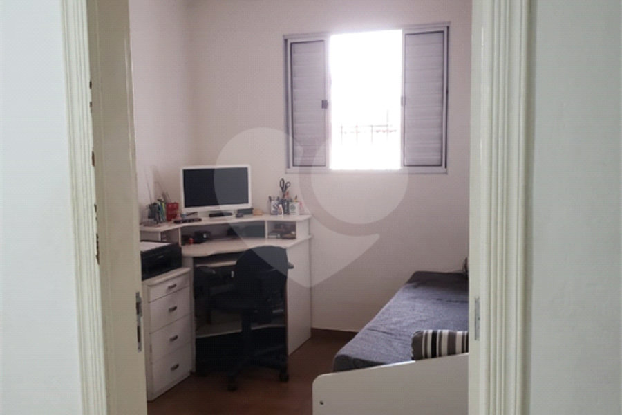 Sobrado à venda com 3 quartos, sendo 1 suíte, em Parada Inglesa, São Paulo, SP