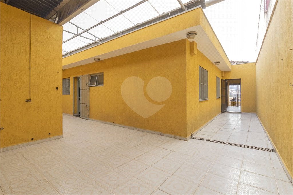 Sobrado à venda com 3 quartos, sendo 1 suíte, em Tremembé, São Paulo, SP