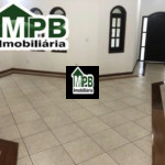 Sobrado à venda com 4 quartos, sendo 2 suítes, em Jardim Pagliato, Sorocaba, SP