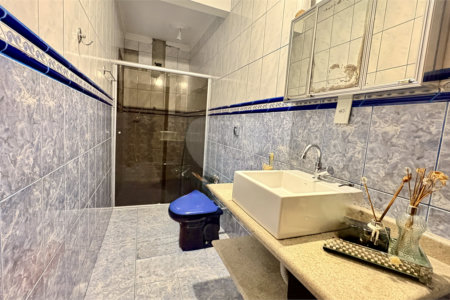 Sobrado à venda com 3 quartos, sendo 1 suíte, em Jardim São Guilherme, Sorocaba, SP