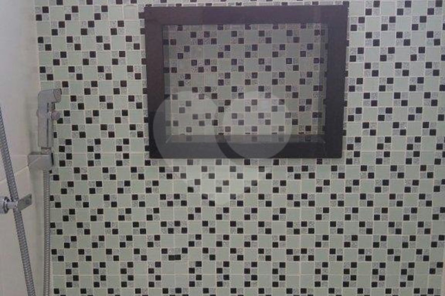 Apartamento à venda com 3 quartos, sendo 1 suíte, em Vila Irmãos Arnoni, São Paulo, SP