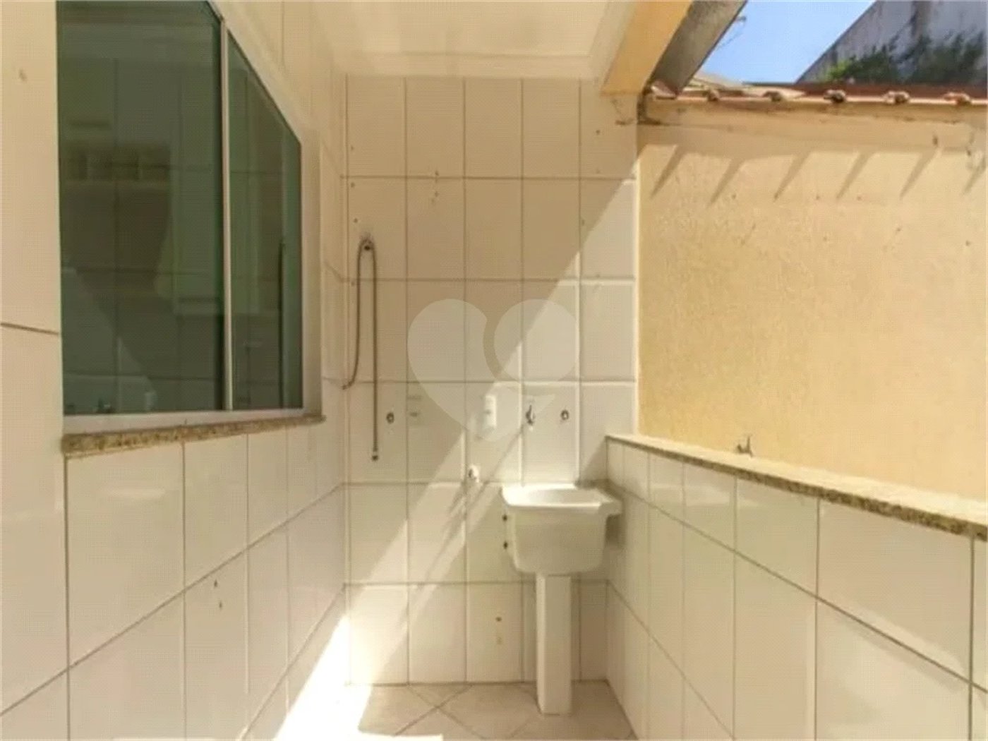Casa à venda com 3 suítes em Chácara Mafalda, São Paulo, SP