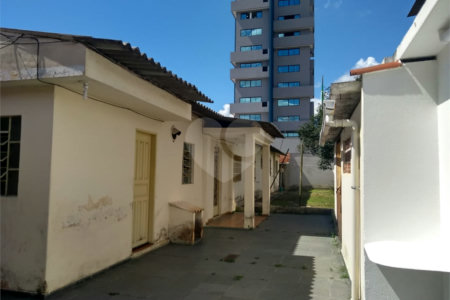 Terreno à venda em Vila Constança, São Paulo, SP