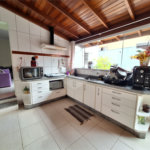 Casa à venda com 4 quartos, sendo 1 suíte,  em João Xxiii, Vinhedo, SP