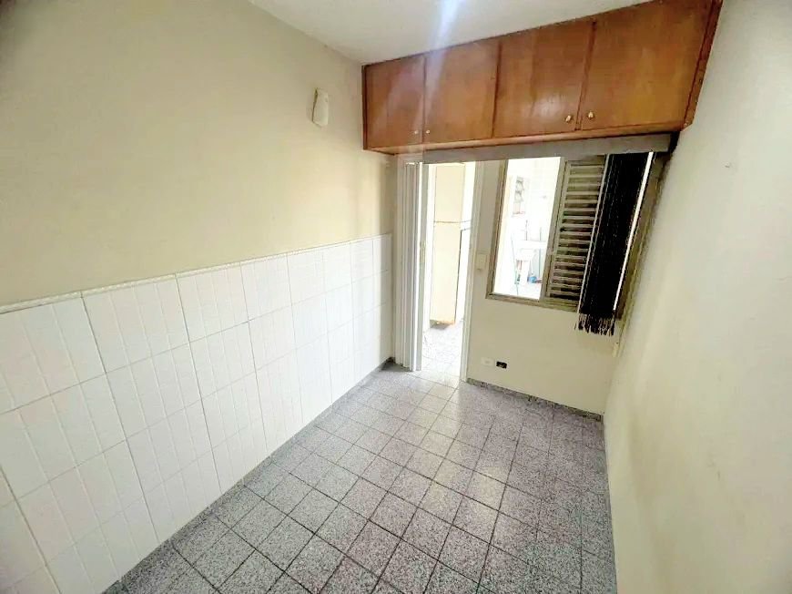 Apartamento com 2 dormitórios, 1 suíte, dependência de empregada à venda, 107 m² por R$ 640.000 - Marapé - Santos/SP
