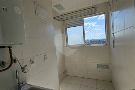 Apartamento à venda ou para alugar com 3 quartos, sendo 2 suítes, em Vila Anastácio, São Paulo, SP