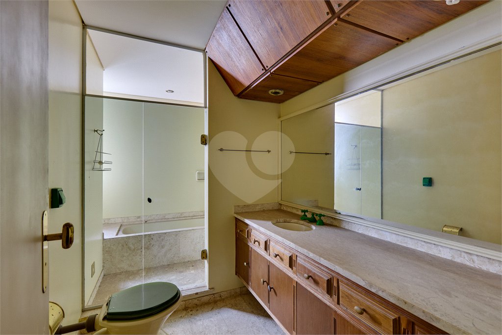 Apartamento à venda com 4 suítes em Santo Amaro, São Paulo, SP