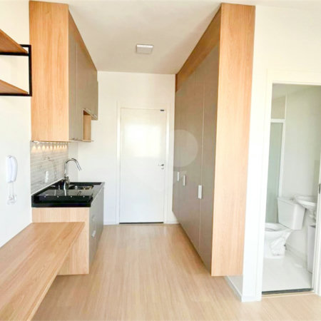 Studio mobiliado a venda no Ipiranda com 1 dormitorio e lazer.