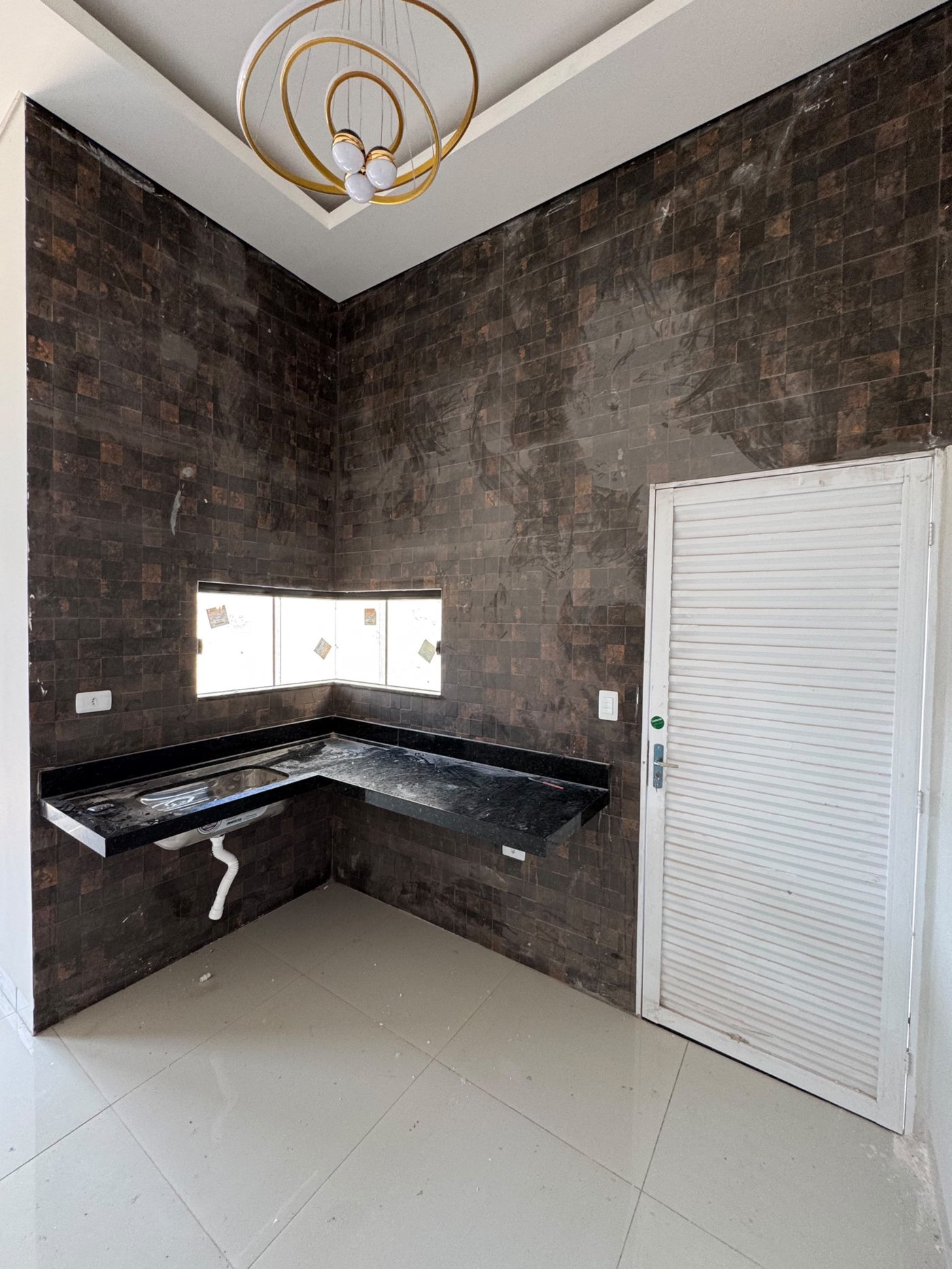 Casa à venda com 3 quartos, sendo 1 suíte, em Nova Tres Lagoas, Três Lagoas, MS