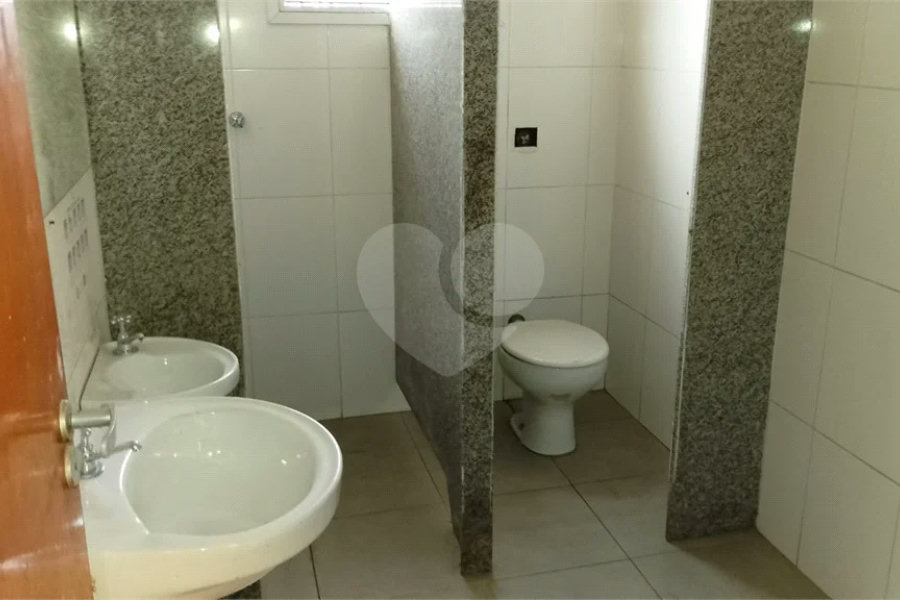 Prédio Comercial à Venda na Mooca – 394 m² de Área Construída