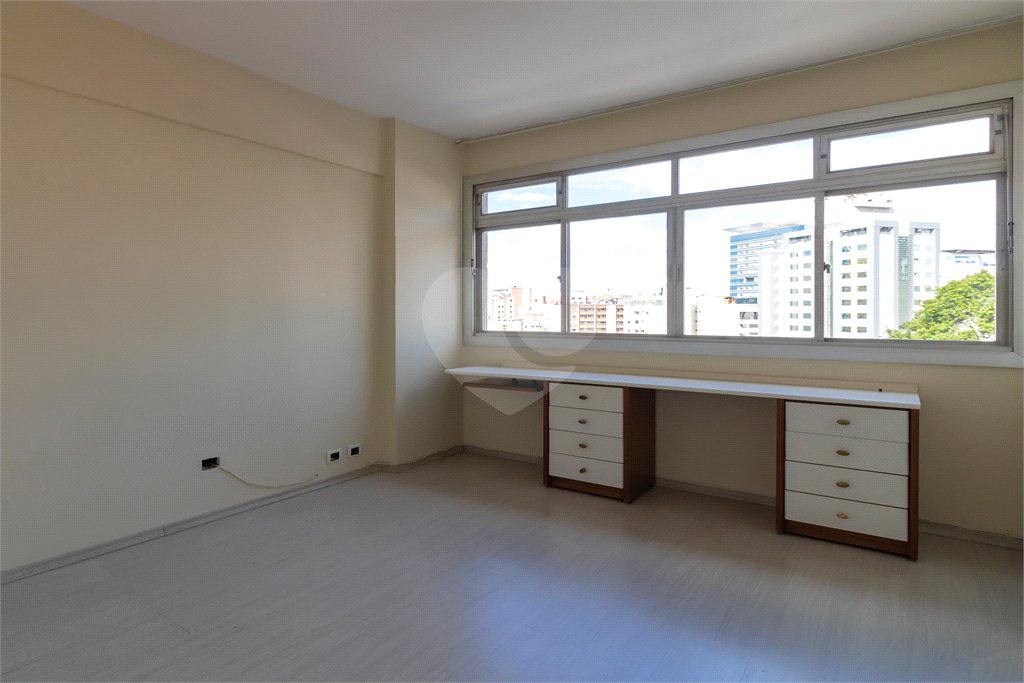 APARTAMENTO NA BELA VISTA COM 2 QUARTOS, 1 VAGA, 100 M²