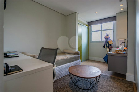 Apartamento à venda com 2 suítes em Jardim Europa, São Paulo, SP