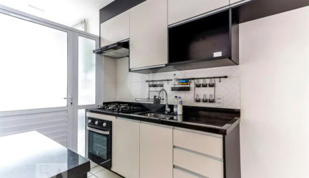 Apartamento à venda ou para alugar com 2 quartos em Parque Vitória, São Paulo, SP