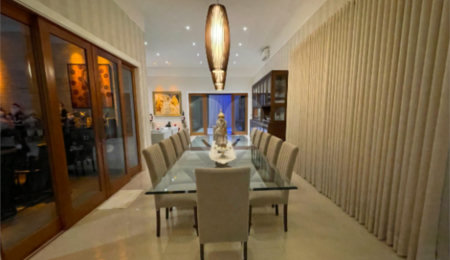 Casa à venda com 4 suítes no condomínio Halvétia Country Residencial, Indaiatuba - SP